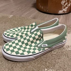 Never worn green checkered Vans, men’s 8/women’s 9.5